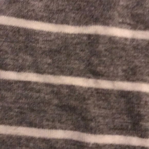 Forever 21 Striped Crop Top - Picture 3 of 3